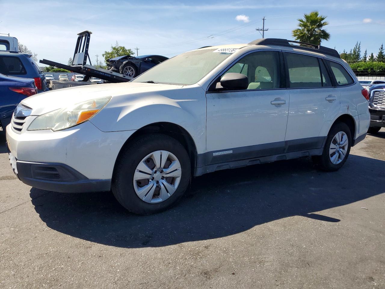 SUBARU OUTBACK 2010 — 2