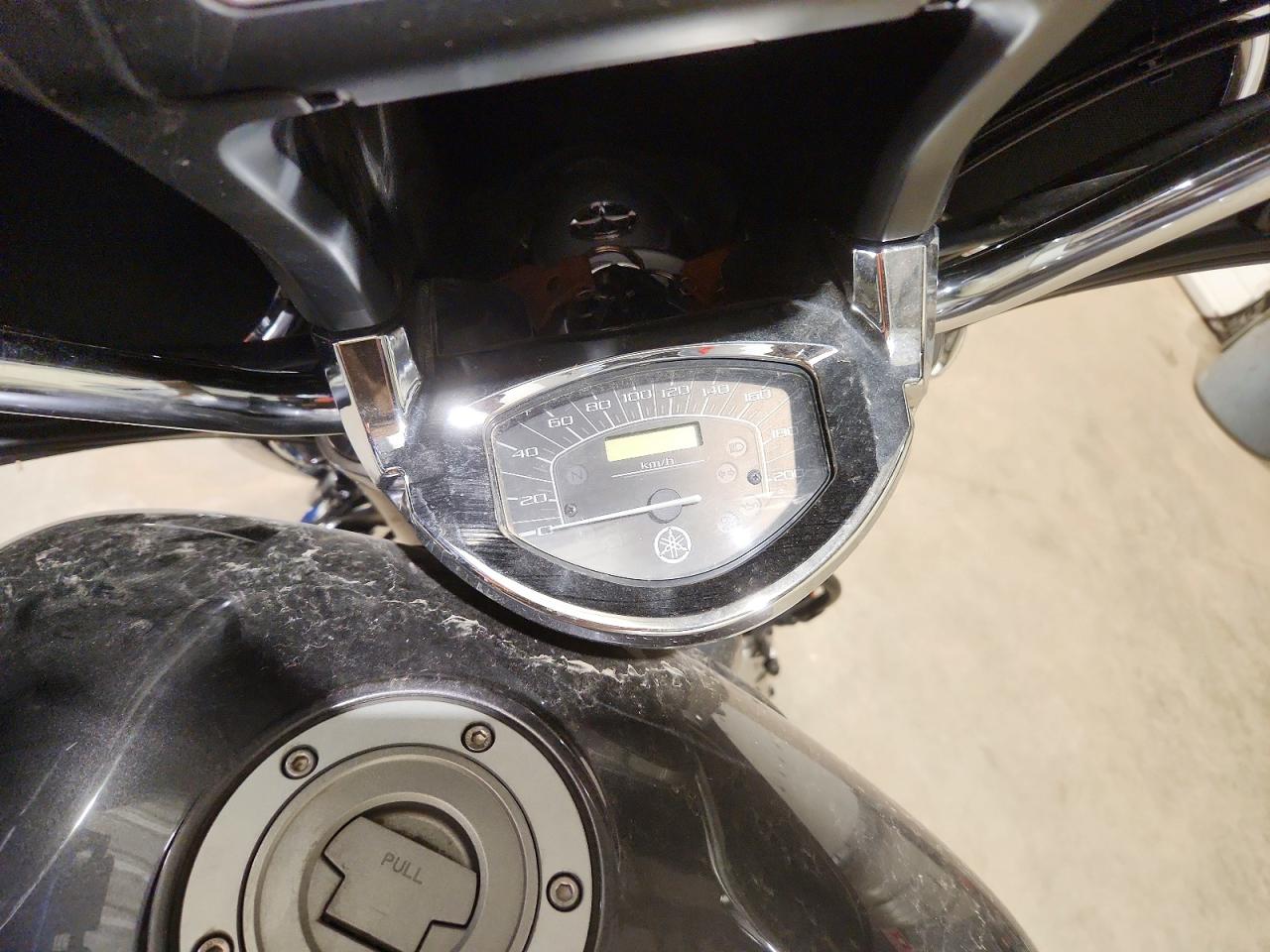 YAMAHA XVS1300 2014 — 8