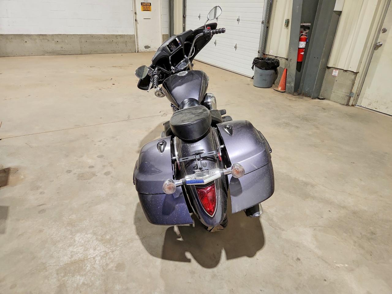 YAMAHA XVS1300 2014 — 5
