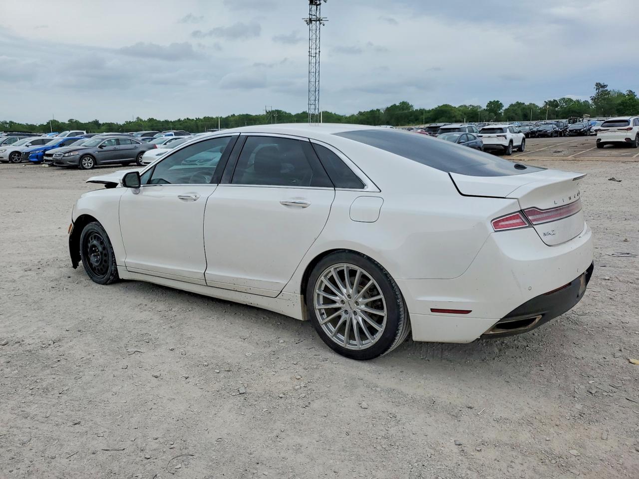 LINCOLN MKZ 2016 — 3