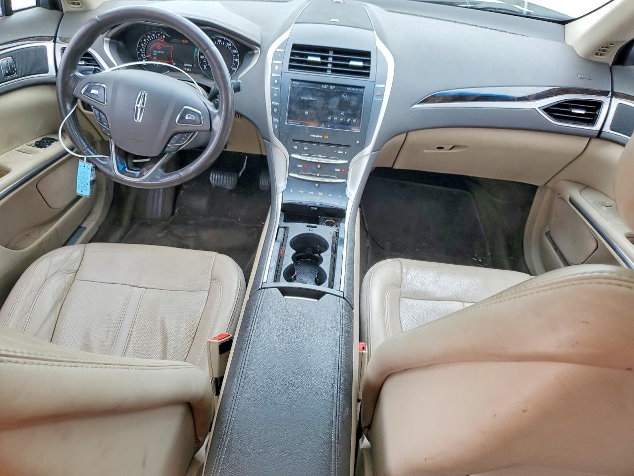 LINCOLN MKZ 2016 — 9