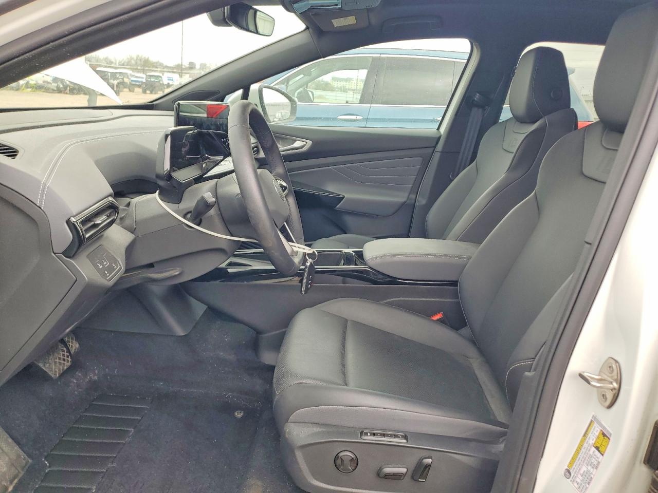 VOLKSWAGEN ID.4 2023 — 7