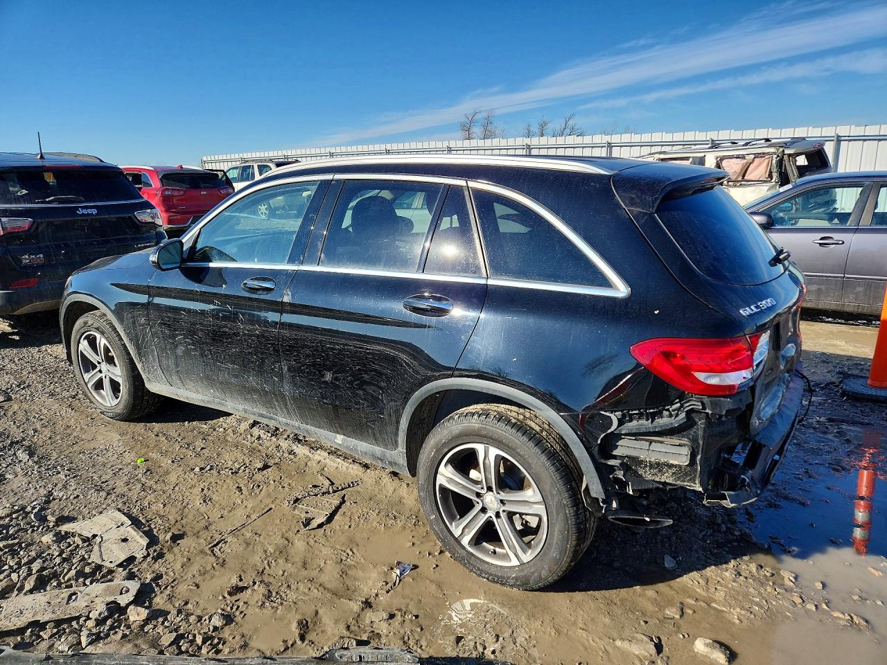 MERCEDES-BENZ GLC 2016 — 3