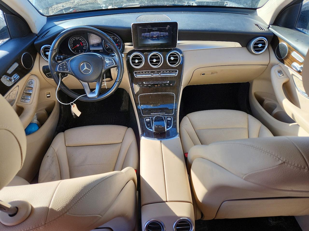 MERCEDES-BENZ GLC 2016 — 9