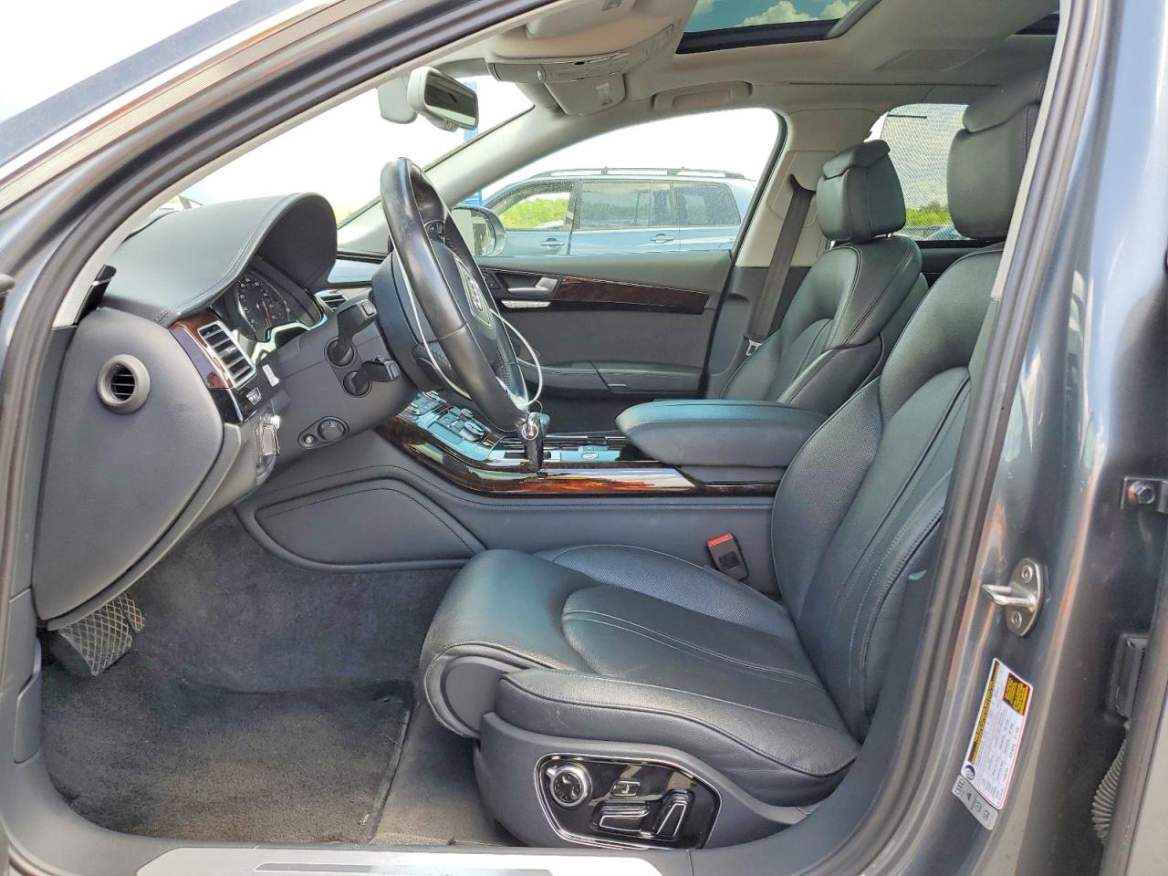 AUDI A8 2015 — 8