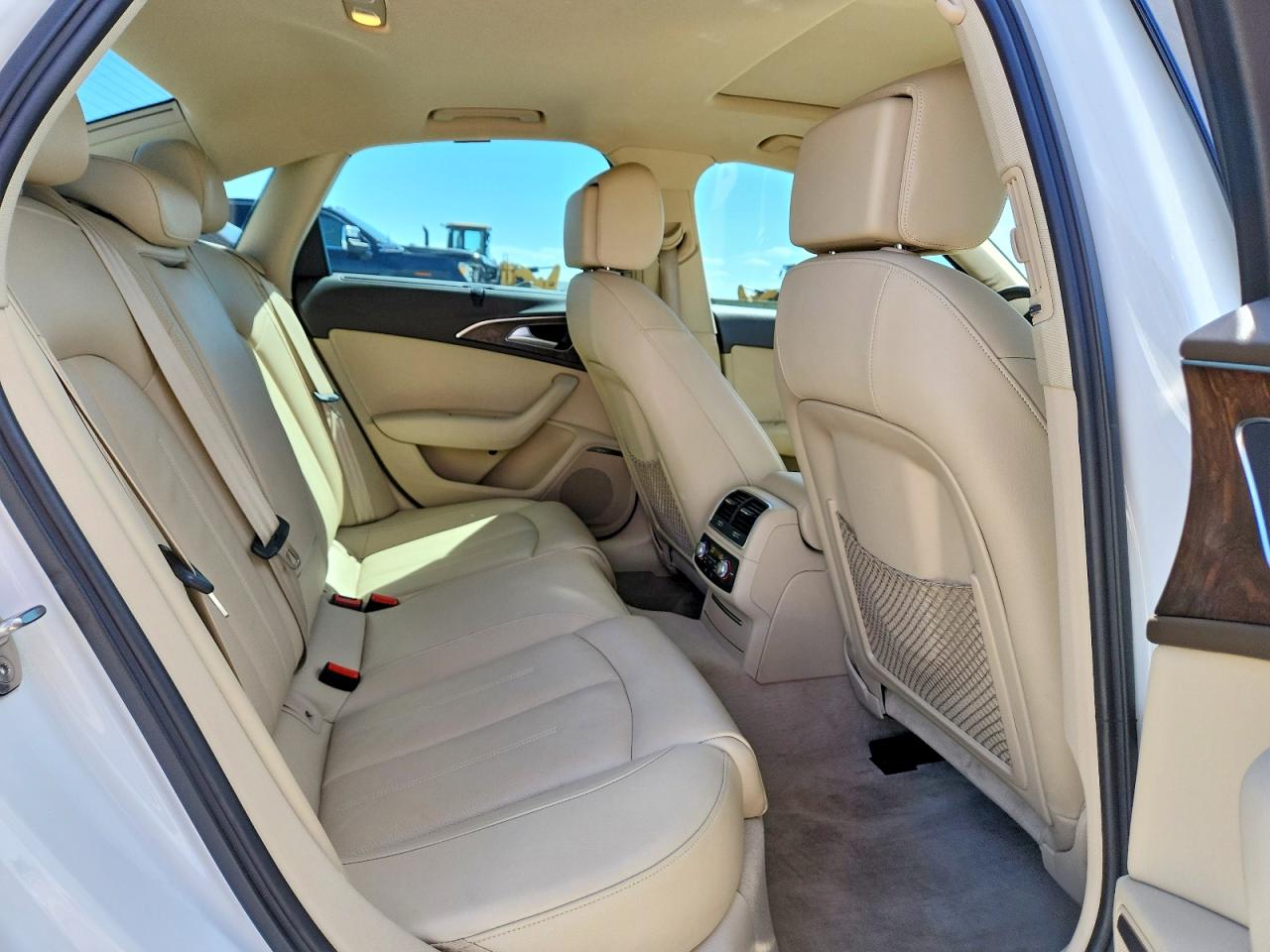 AUDI A6 2016 — 11