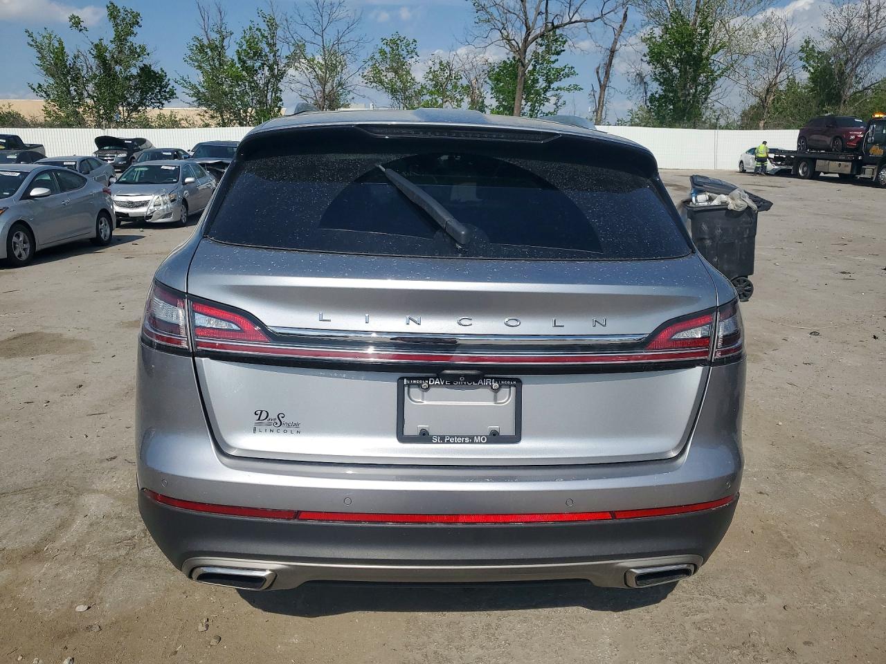LINCOLN NAUTILUS 2021 — 7