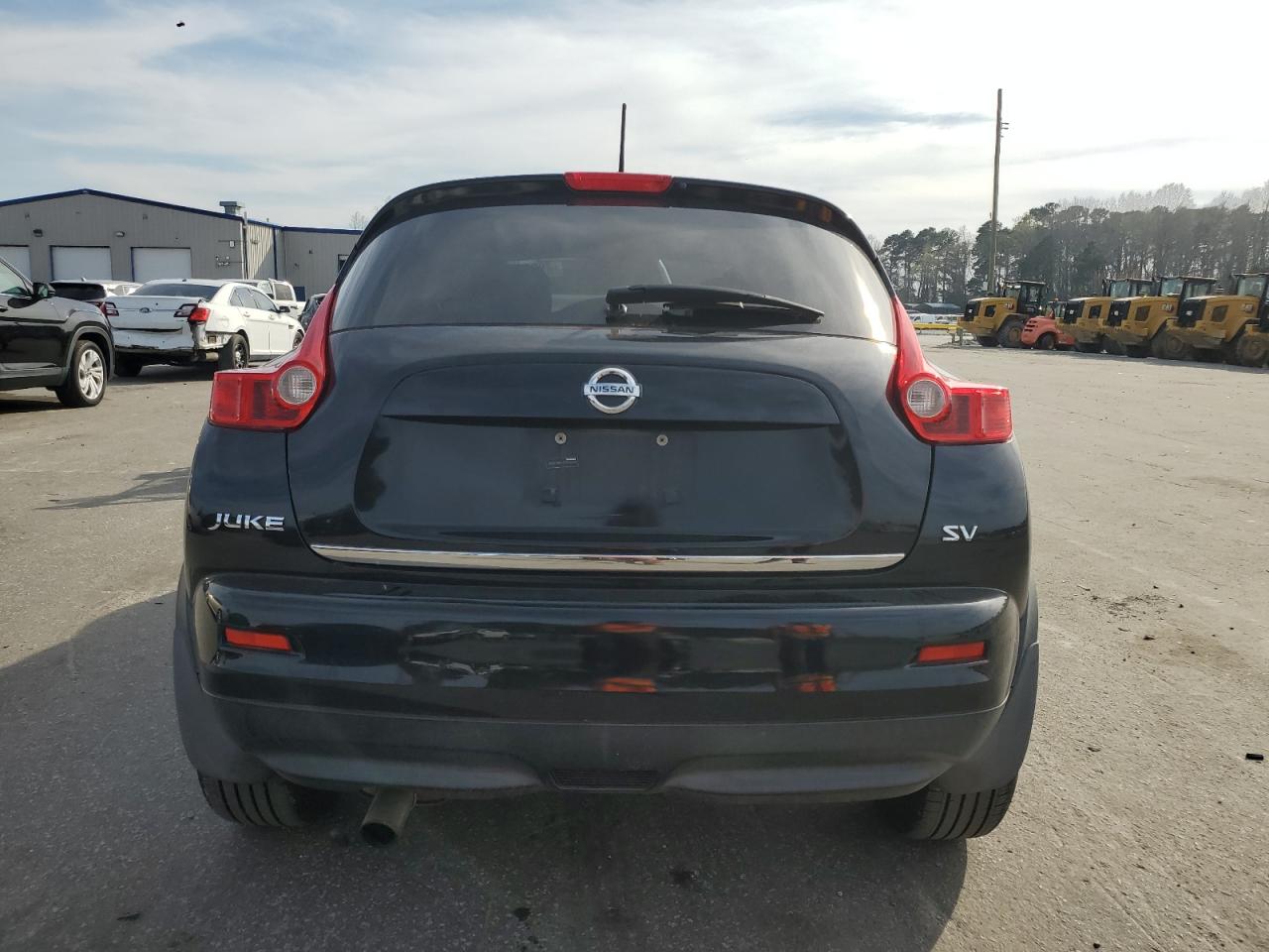 NISSAN JUKE 2011 — 7