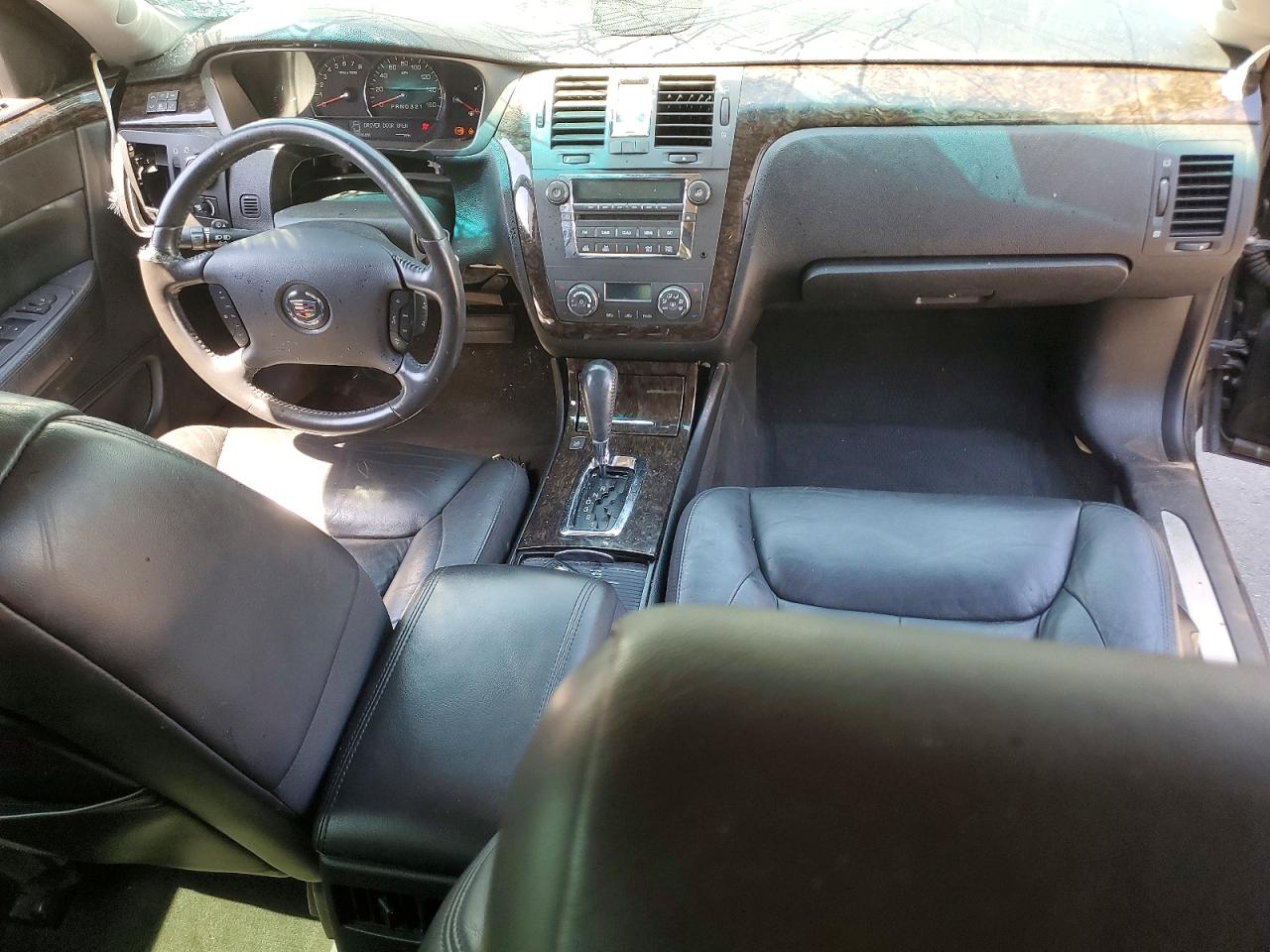 CADILLAC DTS 2009 — 9