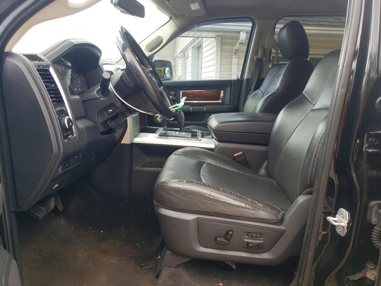 DODGE RAM 1500 2012 — 8