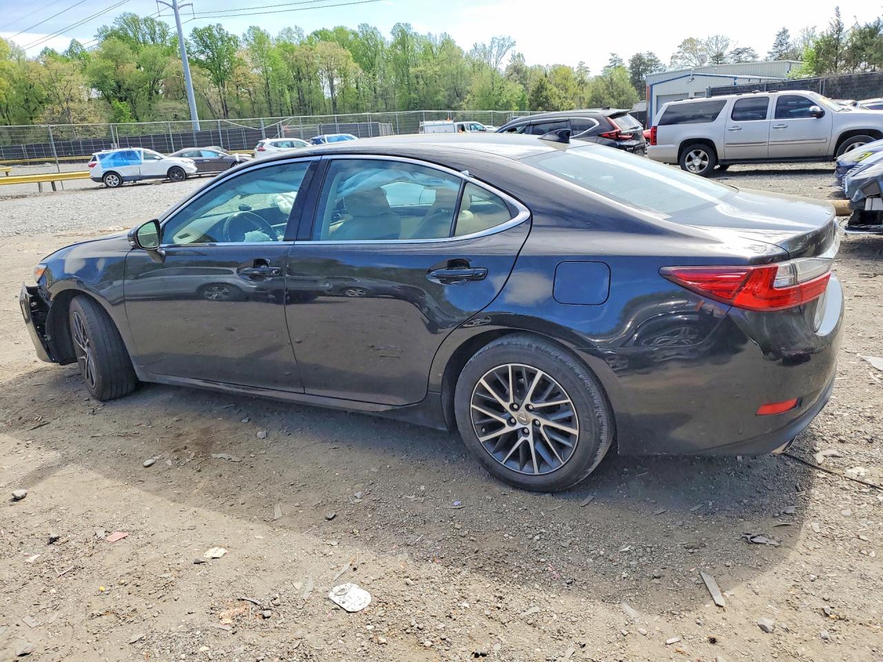 LEXUS ES 2017 — 3