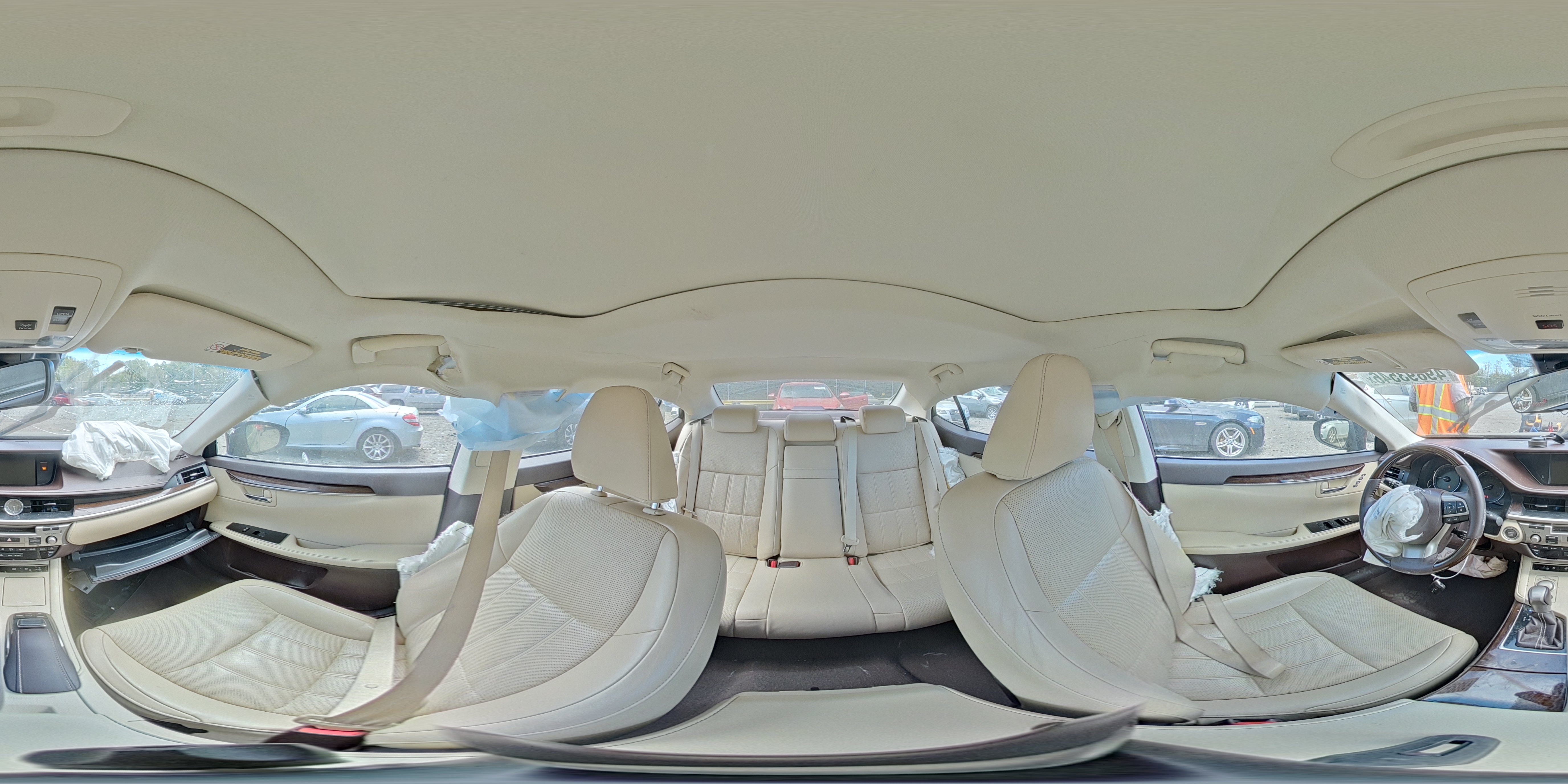 LEXUS ES 2017 — 14
