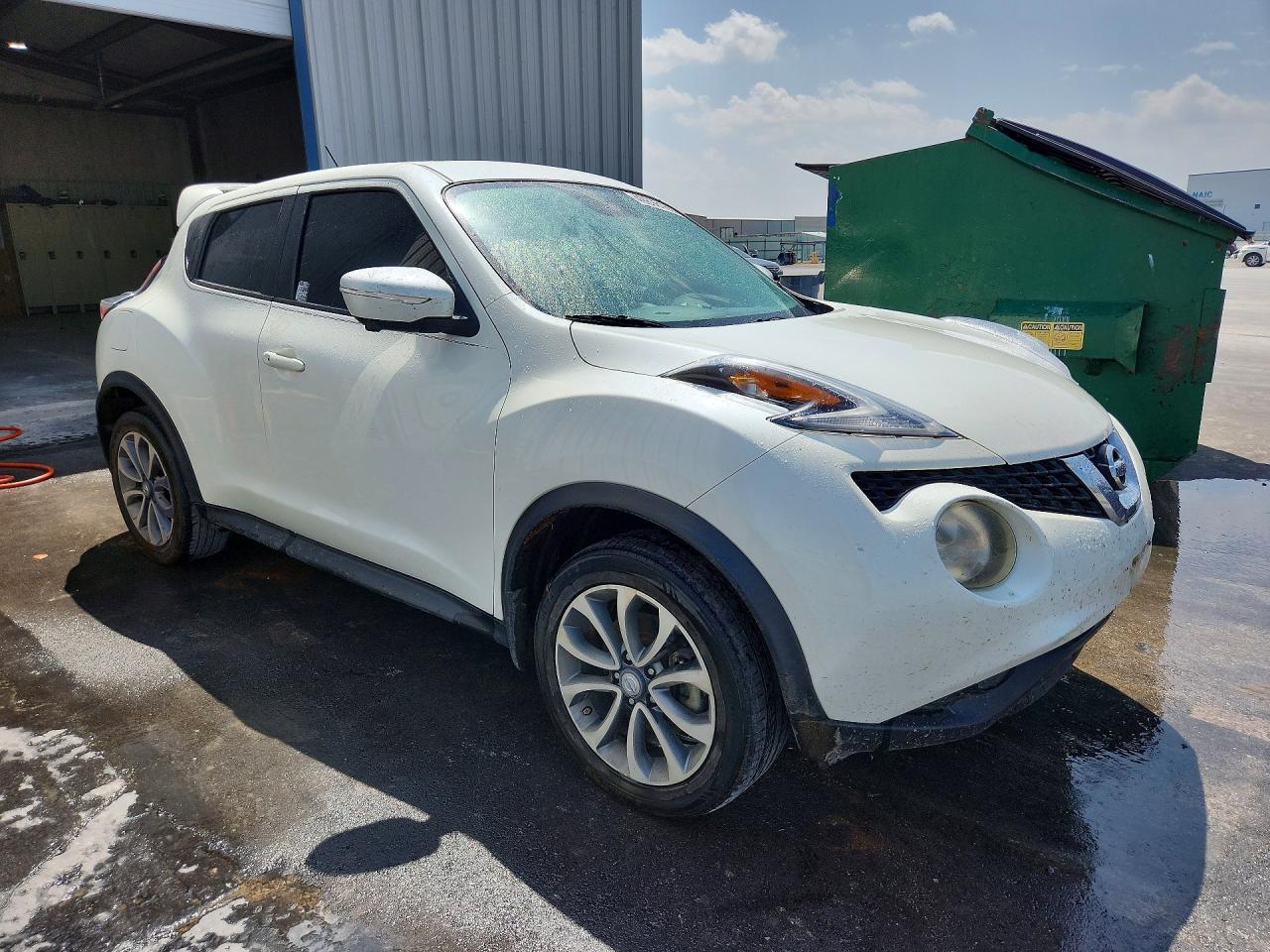 NISSAN JUKE 2017 — 5