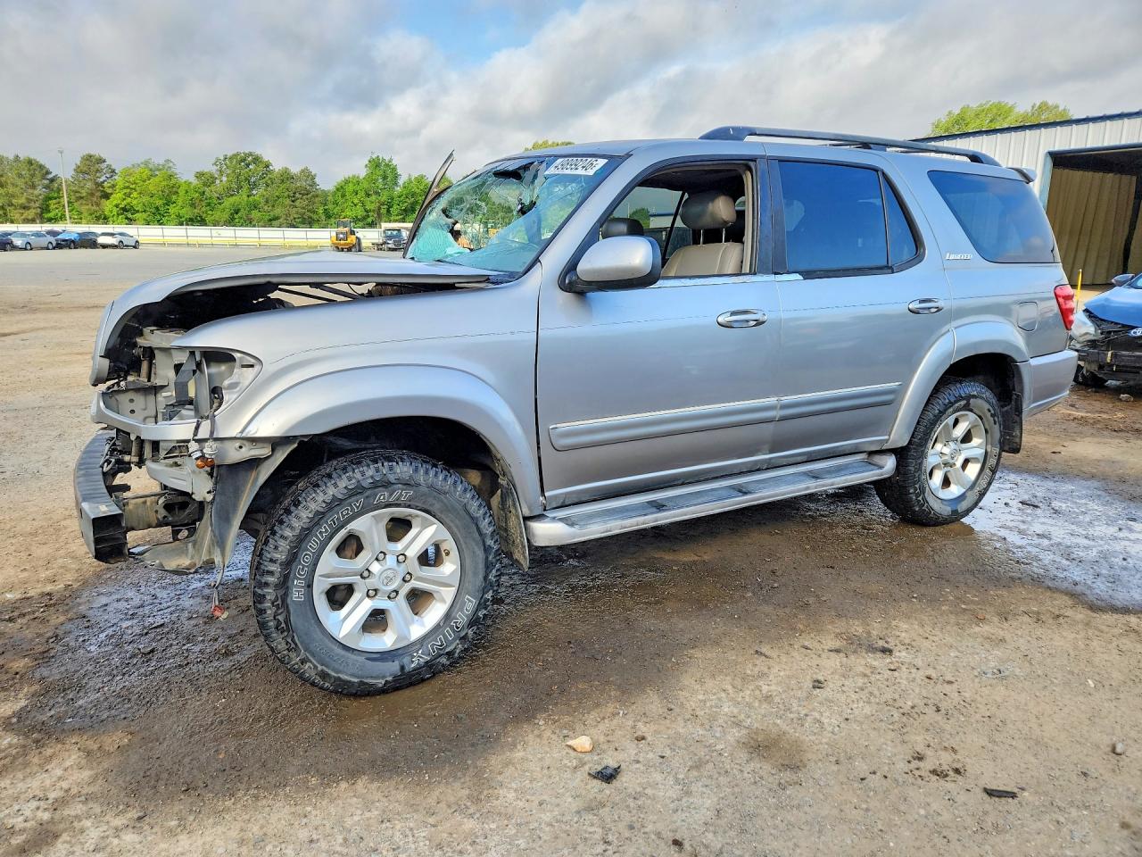 TOYOTA SEQUOIA 2004 — 2