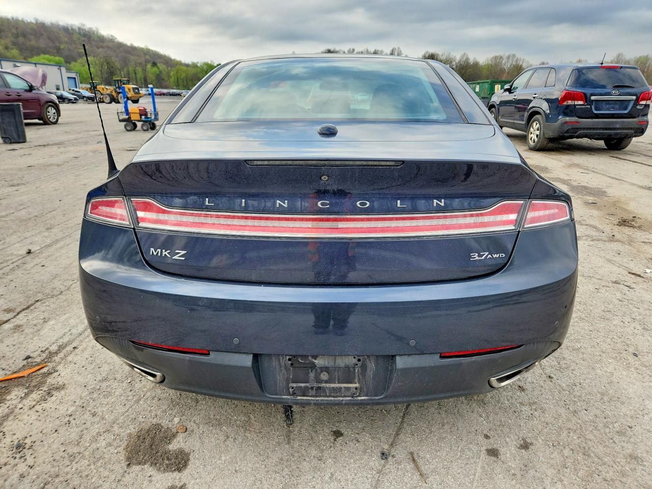 LINCOLN MKZ 2014 — 7