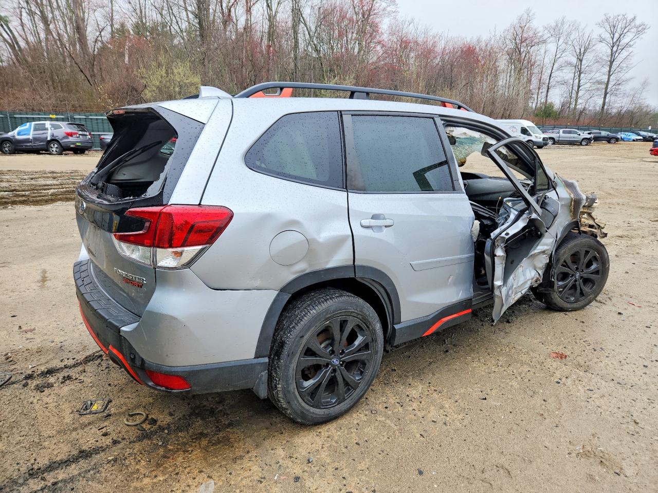 SUBARU FORESTER 2019 — 4