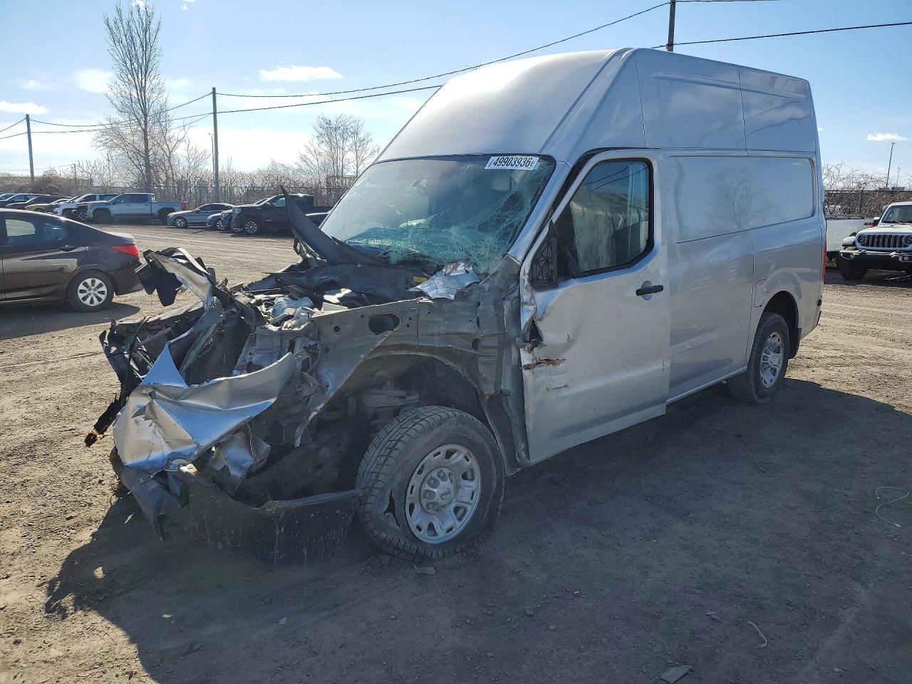 2015 NISSAN NV 2500