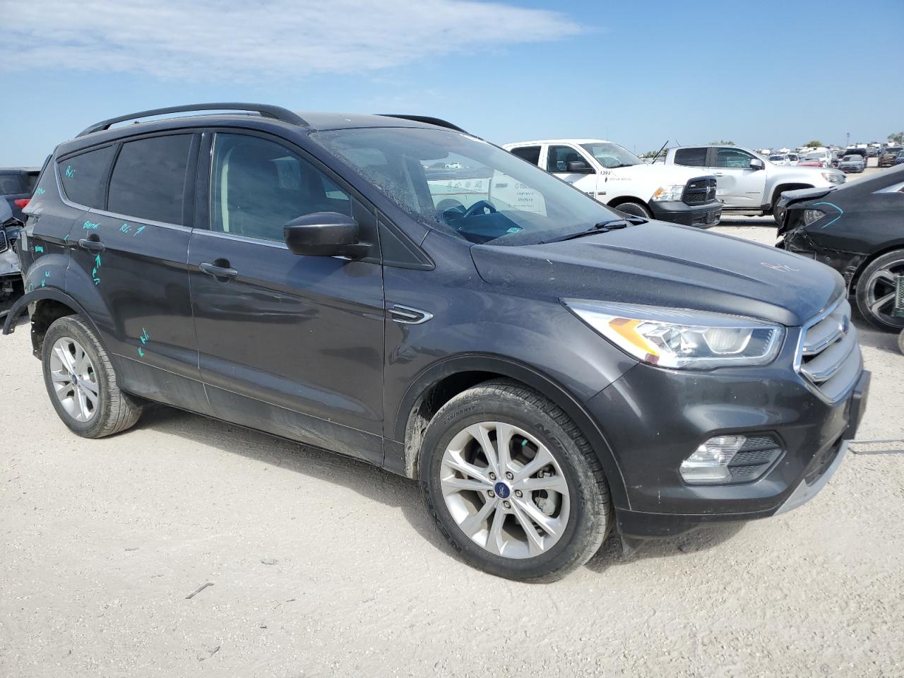 2018 FORD ESCAPE SEL