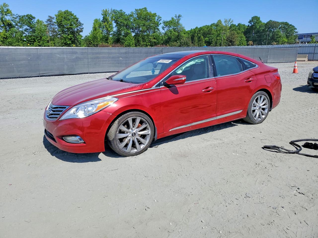 HYUNDAI AZERA 2013 — 2