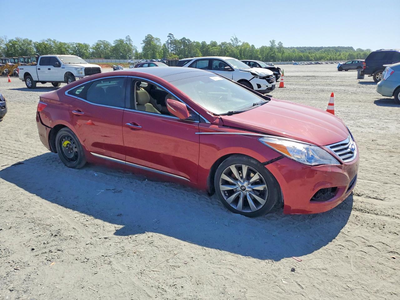 HYUNDAI AZERA 2013 — 5