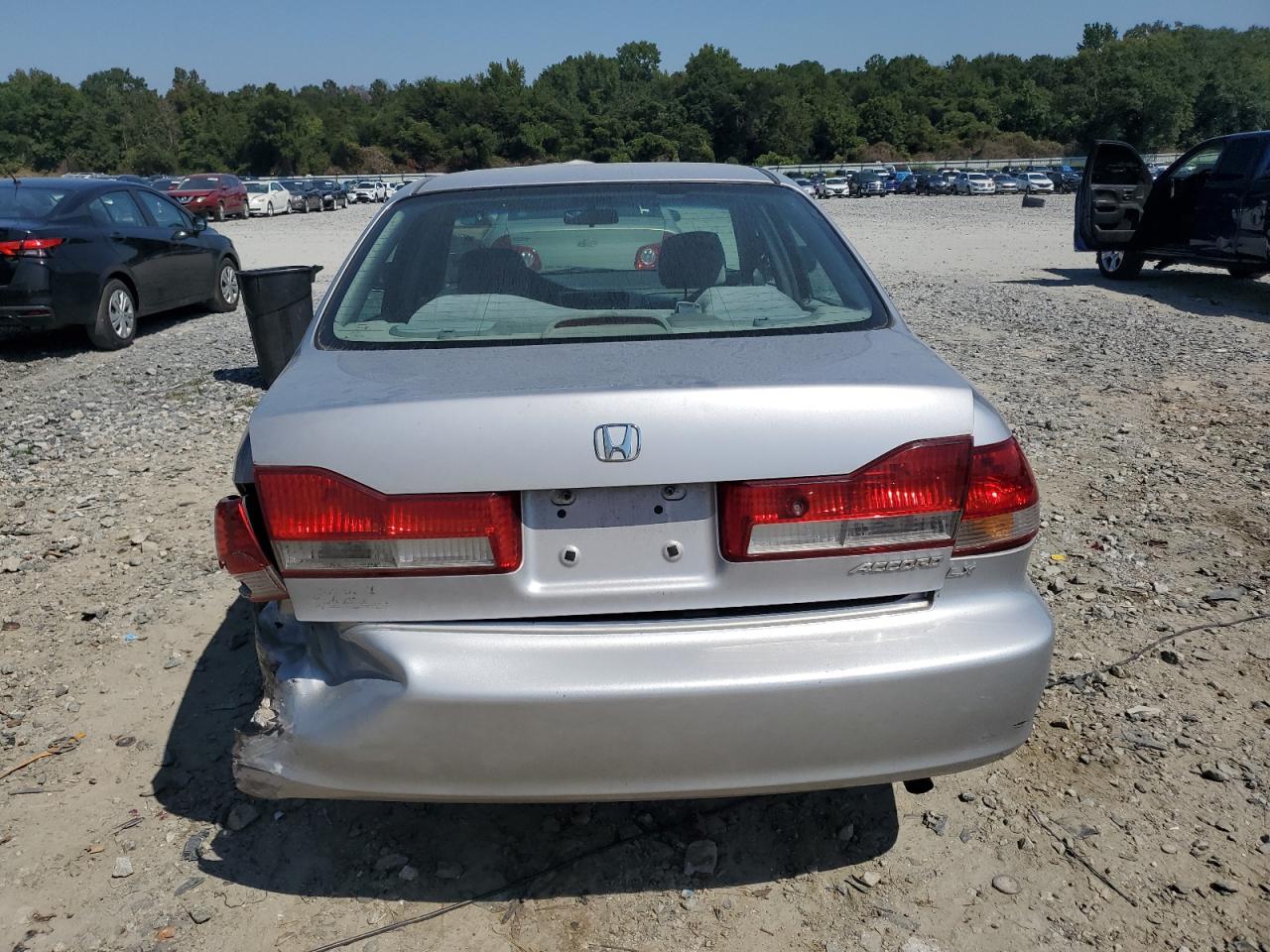 HONDA ACCORD 2001 — 7