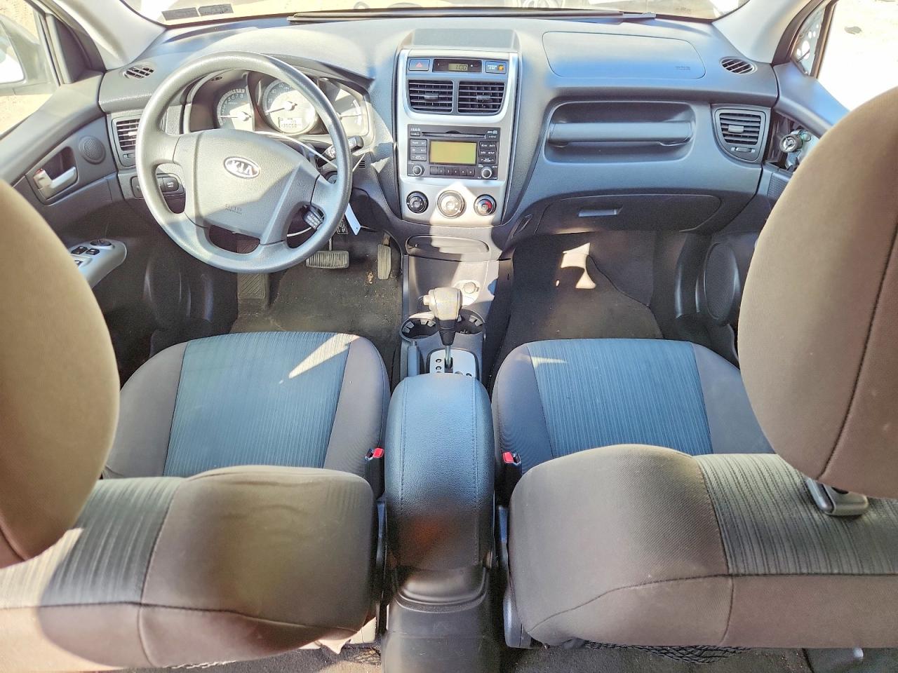 KIA SPORTAGE 2010 — 9
