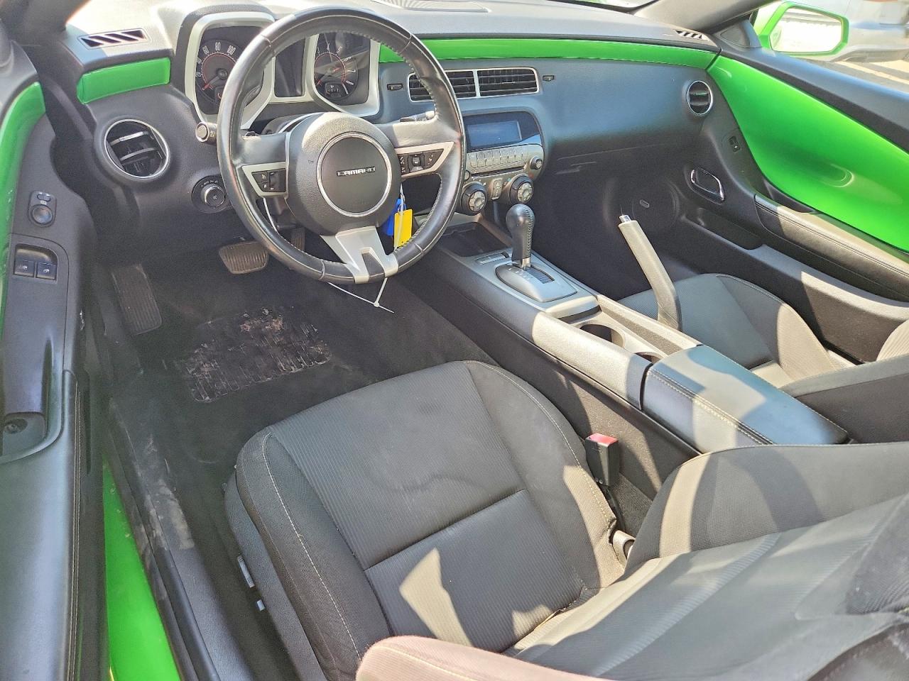CHEVROLET CAMARO 2010 — 9