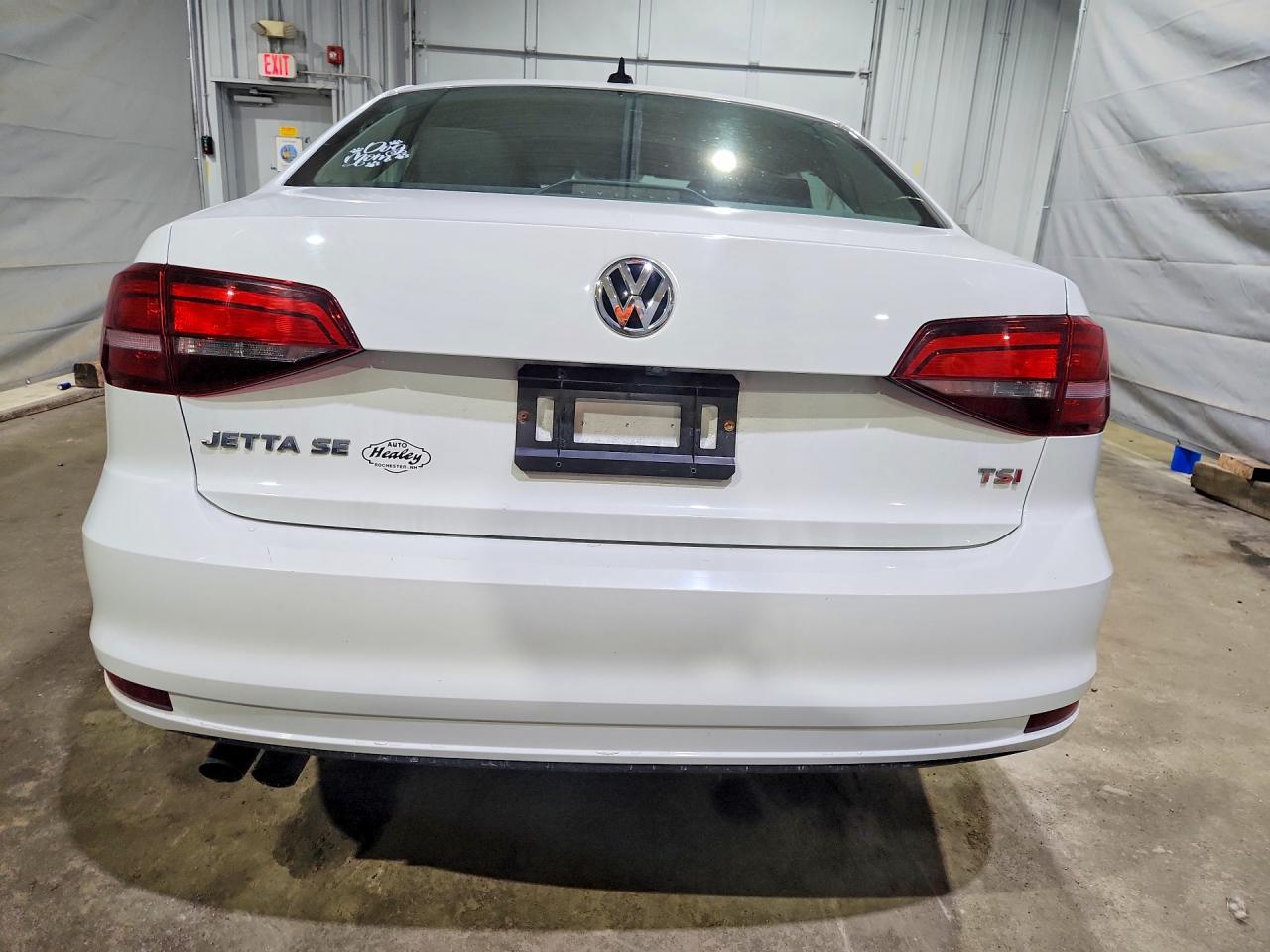 VOLKSWAGEN JETTA 2018 — 7