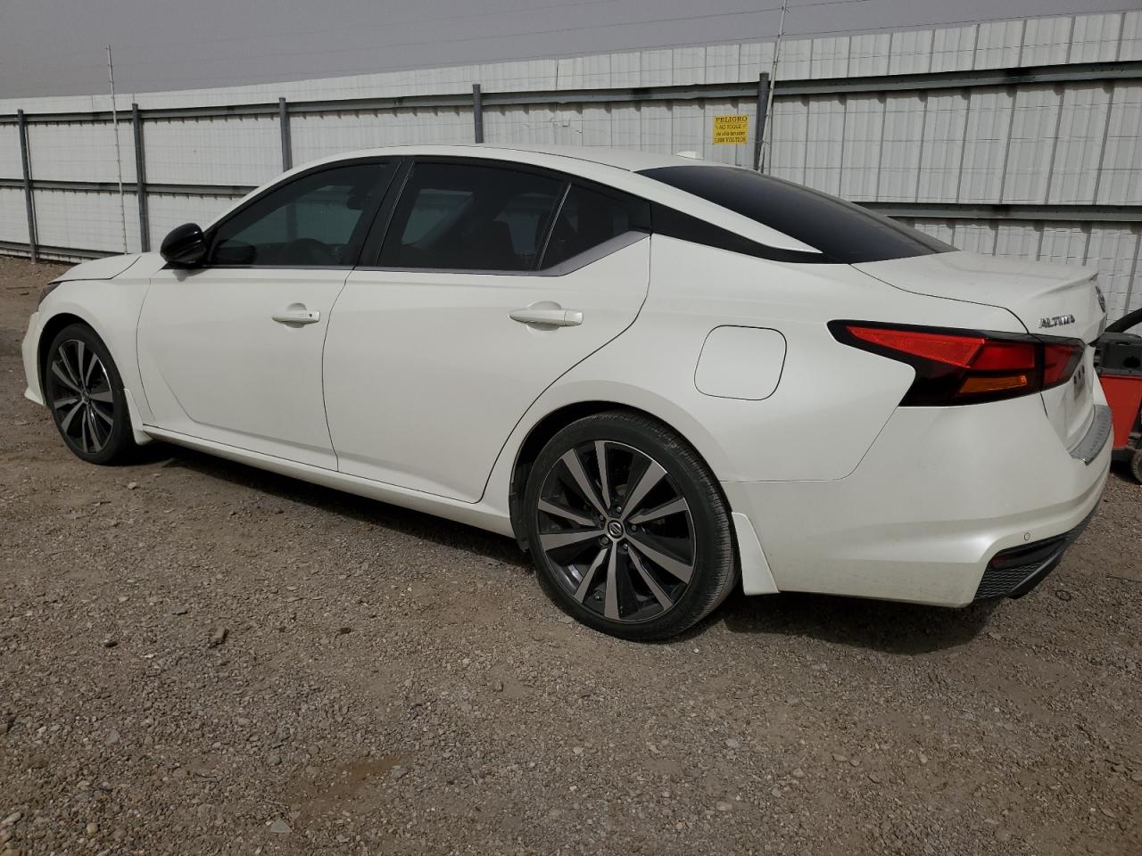 NISSAN ALTIMA 2020 — 3