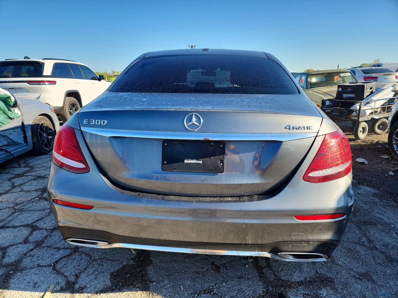 MERCEDES-BENZ E 2017 — 7