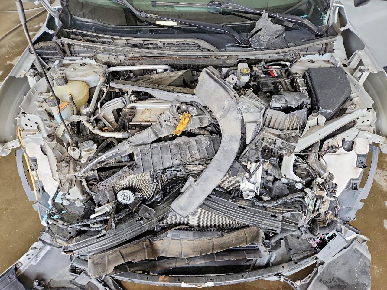 NISSAN ROGUE 2022 — 12