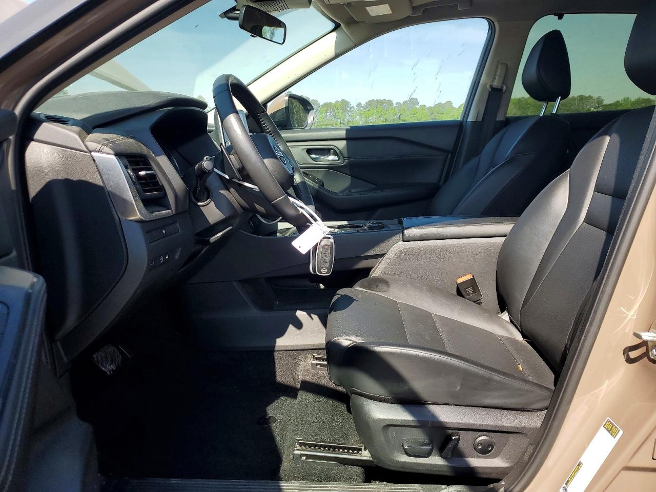 NISSAN ROGUE 2024 — 8