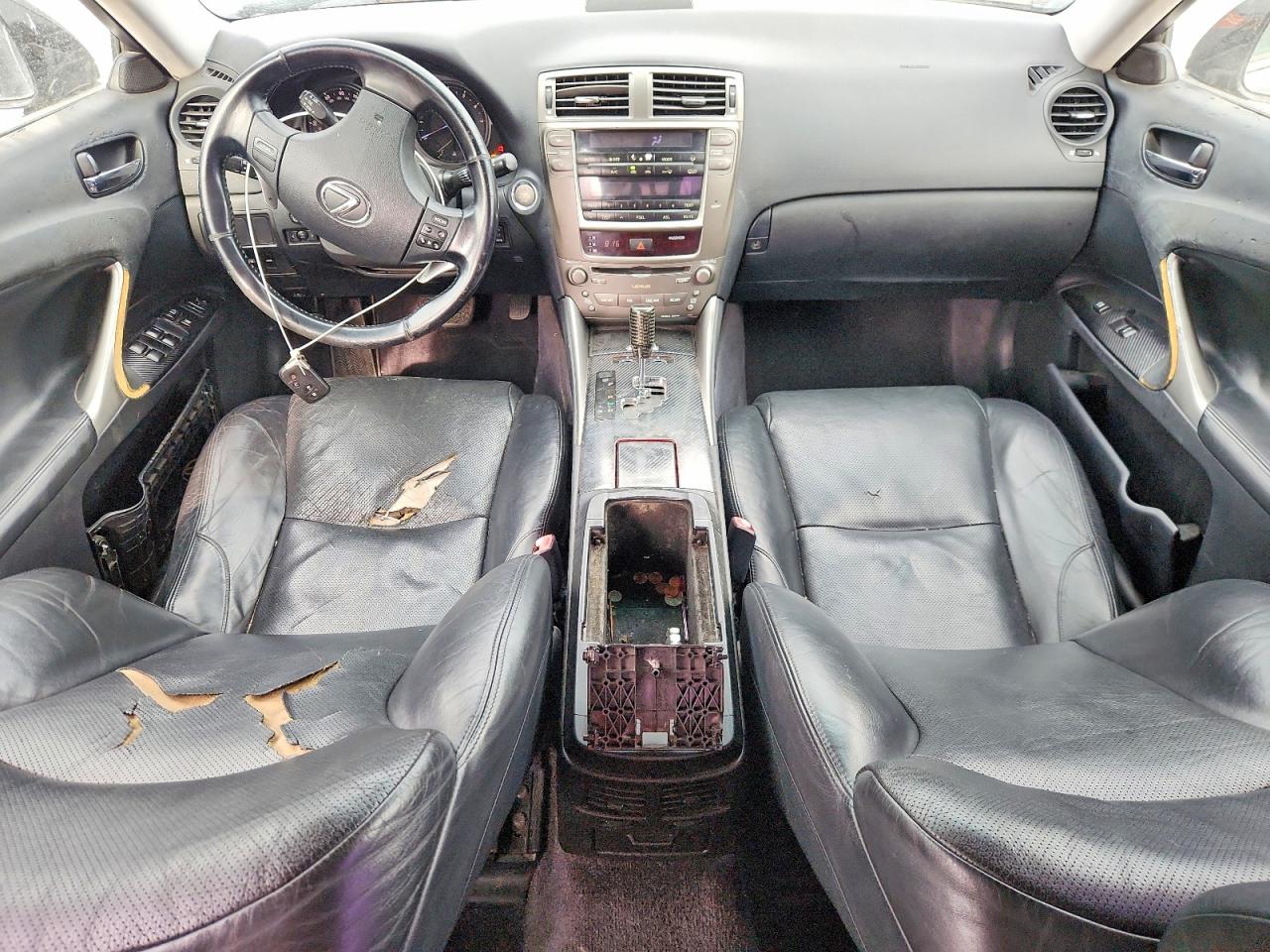 LEXUS IS 2007 — 9