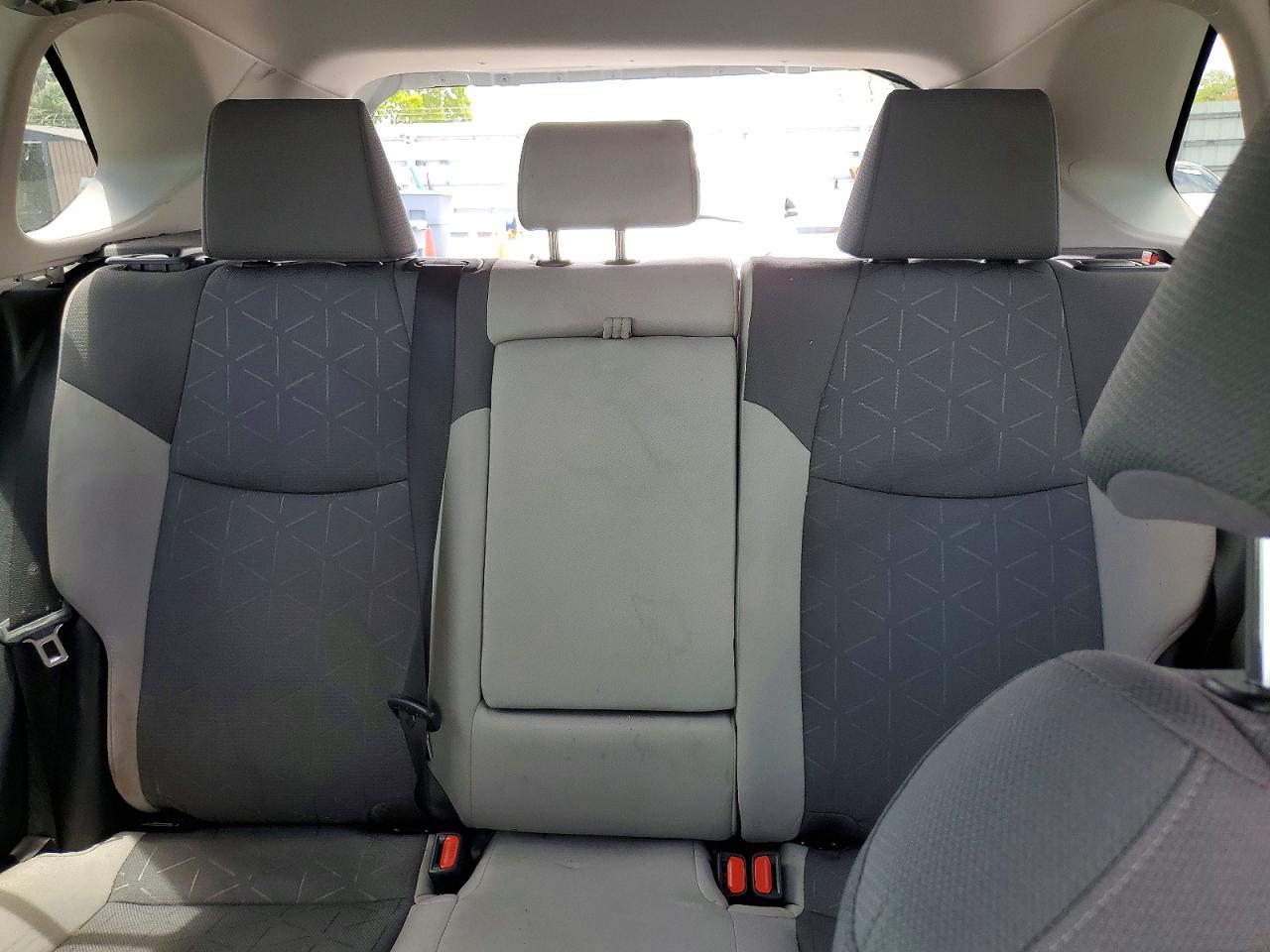 TOYOTA RAV4 HYBRID 2024 — 11