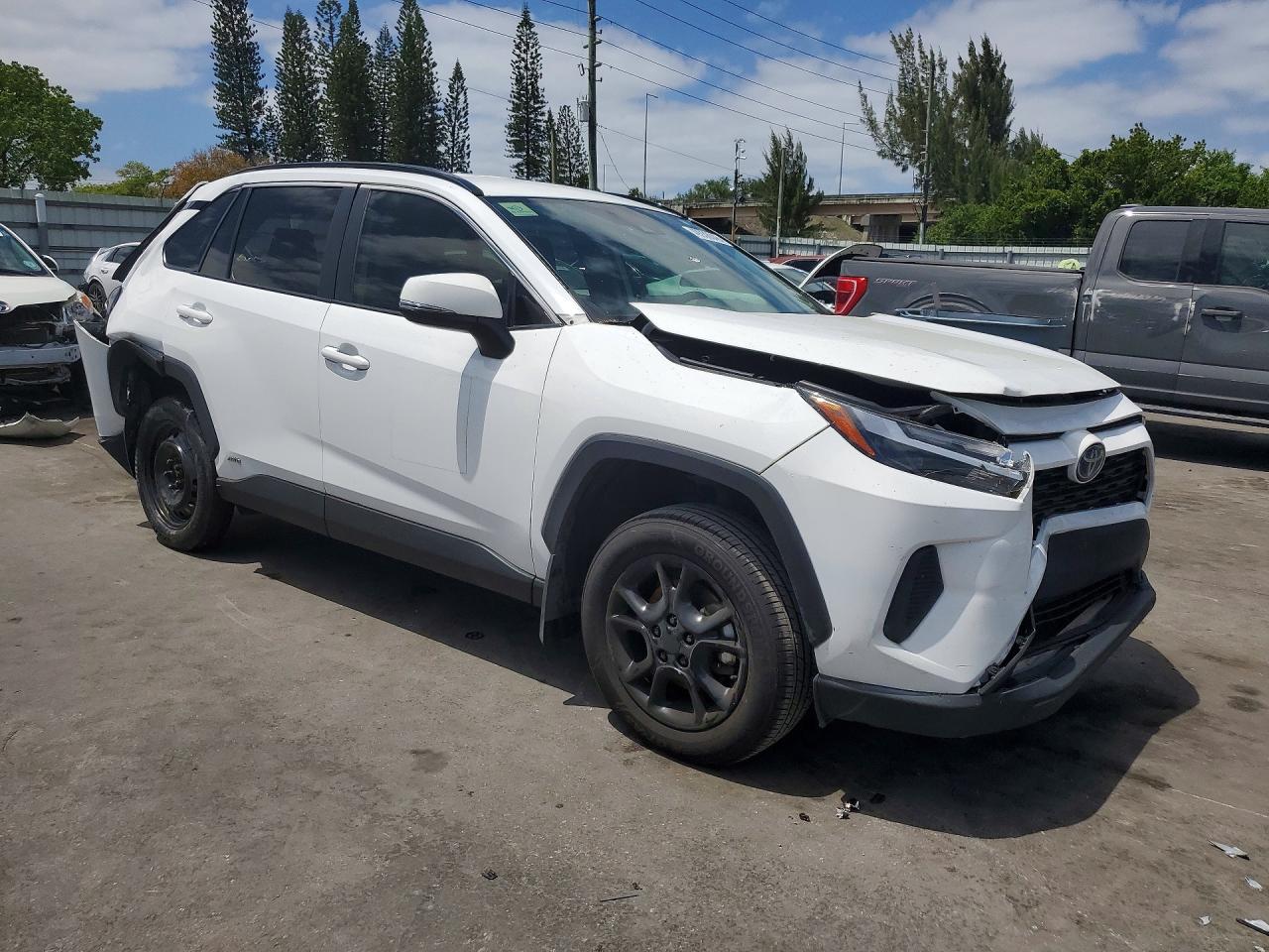 TOYOTA RAV4 HYBRID 2024 — 5
