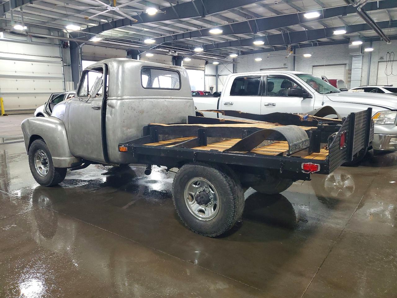 CHEVROLET 3600 1951 — 3