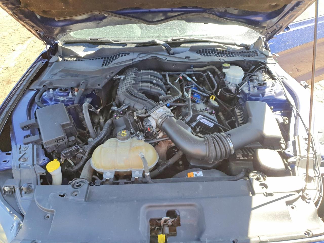 FORD MUSTANG 2015 — 12