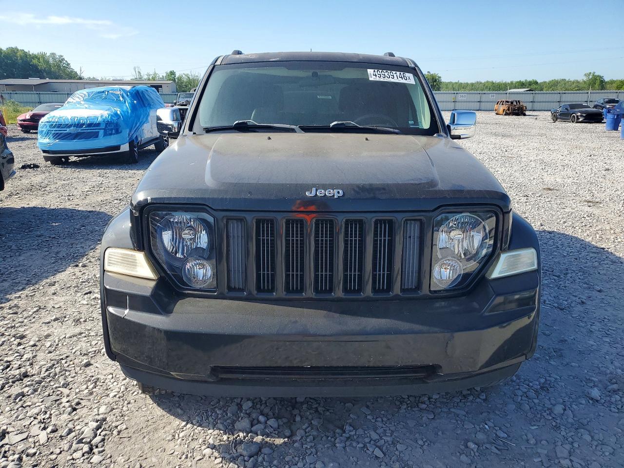 JEEP LIBERTY 2011 — 6