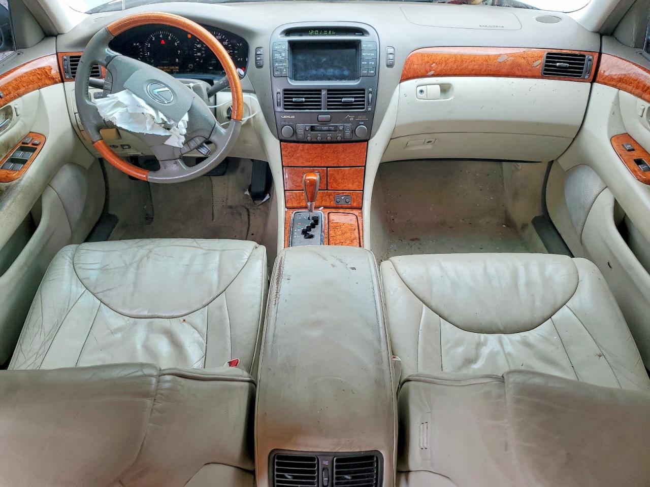 LEXUS LS 2002 — 9