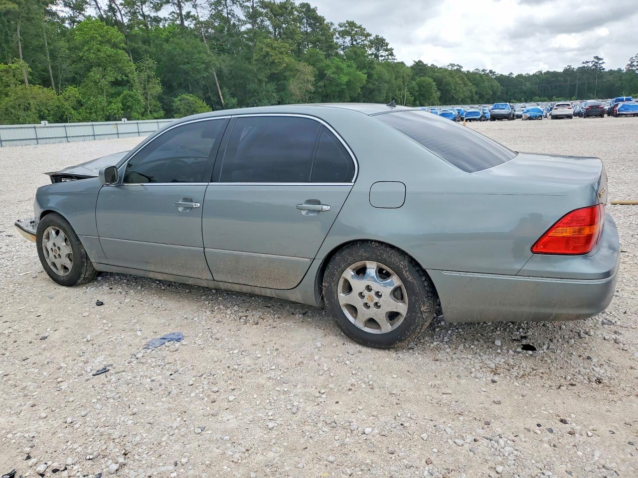 LEXUS LS 2002 — 3