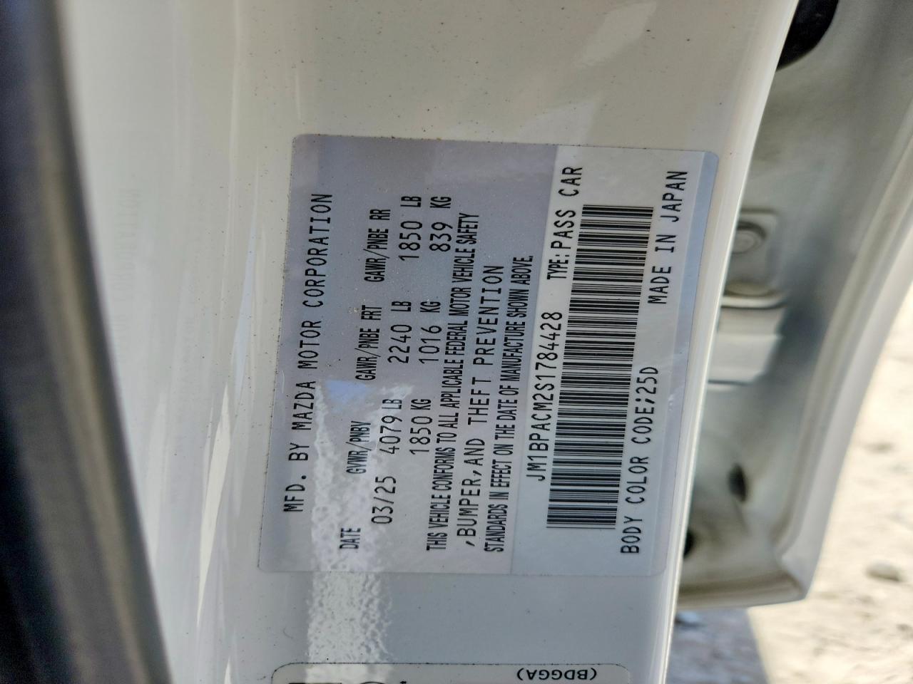 MAZDA 3 2025 — 13
