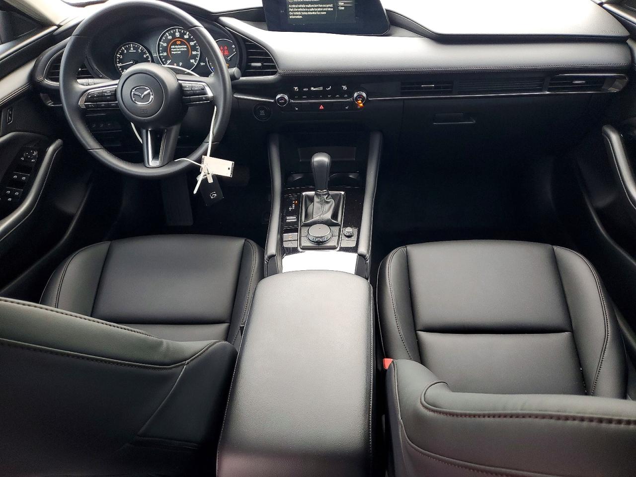 MAZDA 3 2025 — 9