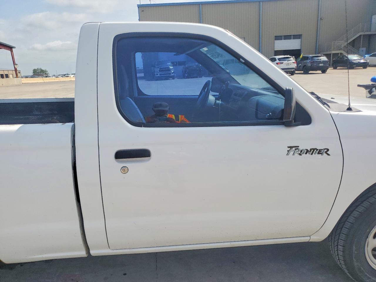 NISS FRONTIER 2000 — 11