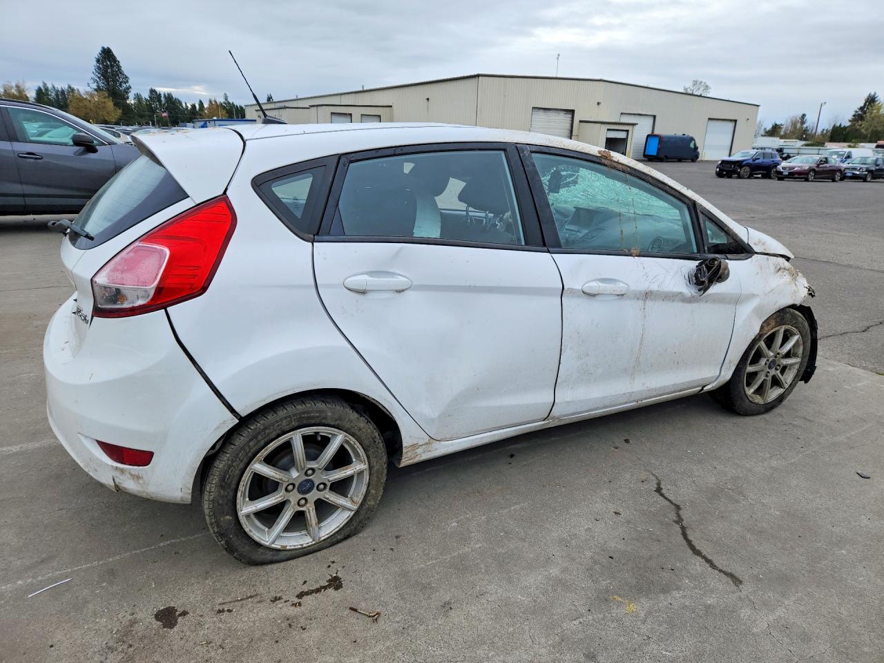 FORD FIESTA 2014 — 4