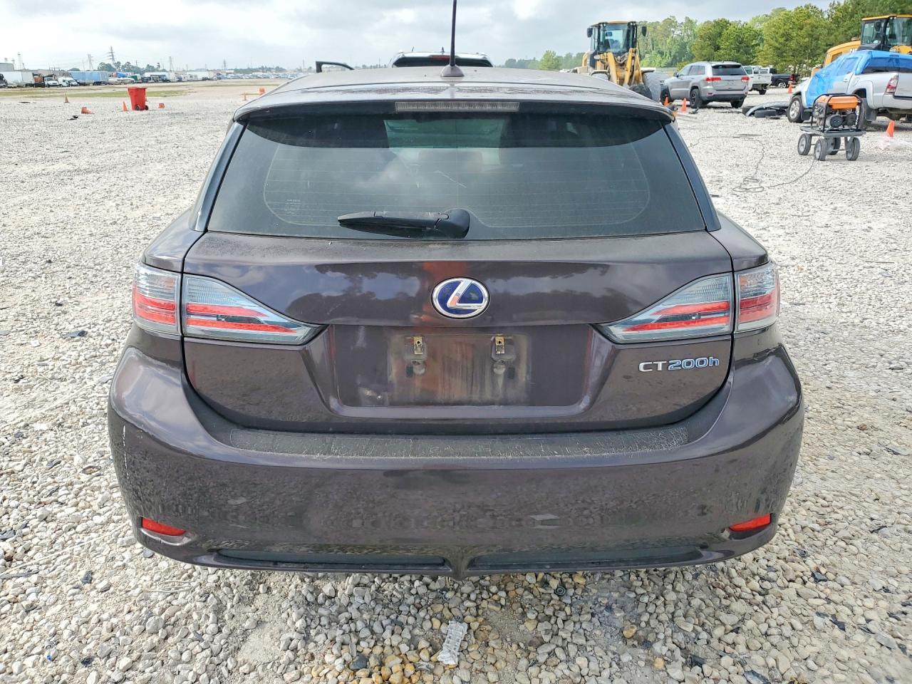LEXUS CT 2012 — 7