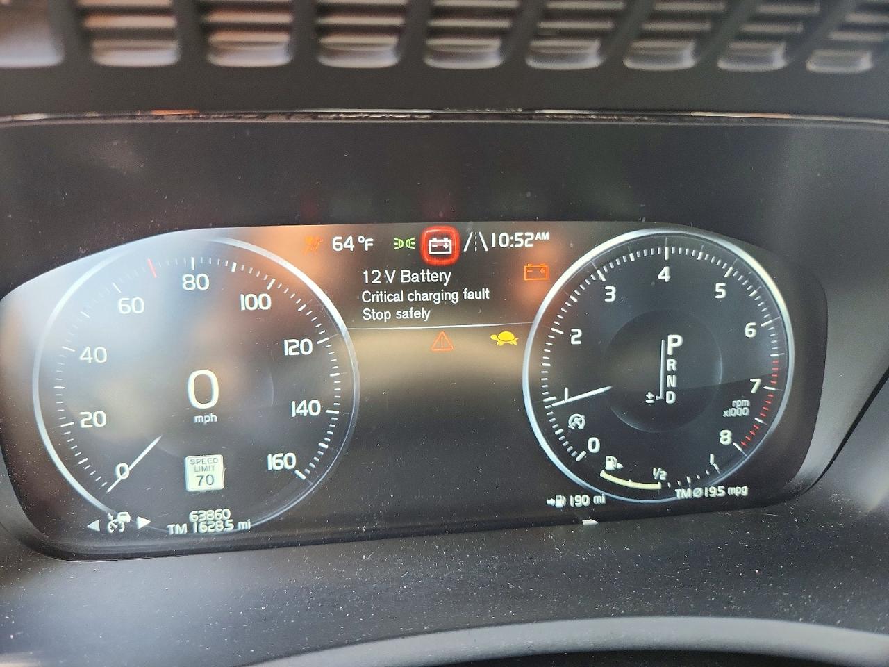 VOLVO XC90 2019 — 10