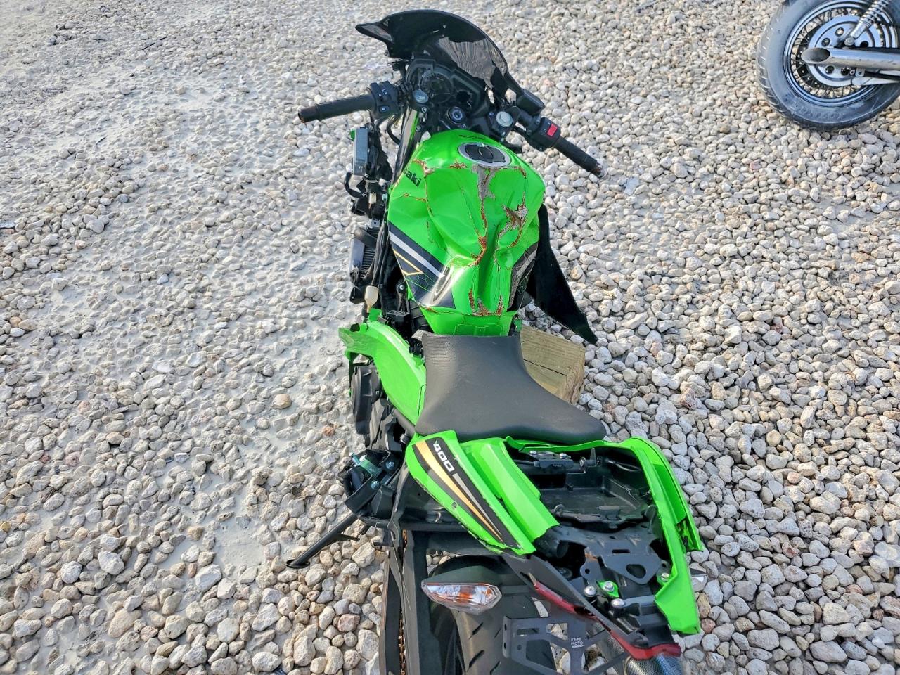 KAWASAKI EX400 2020 — 7