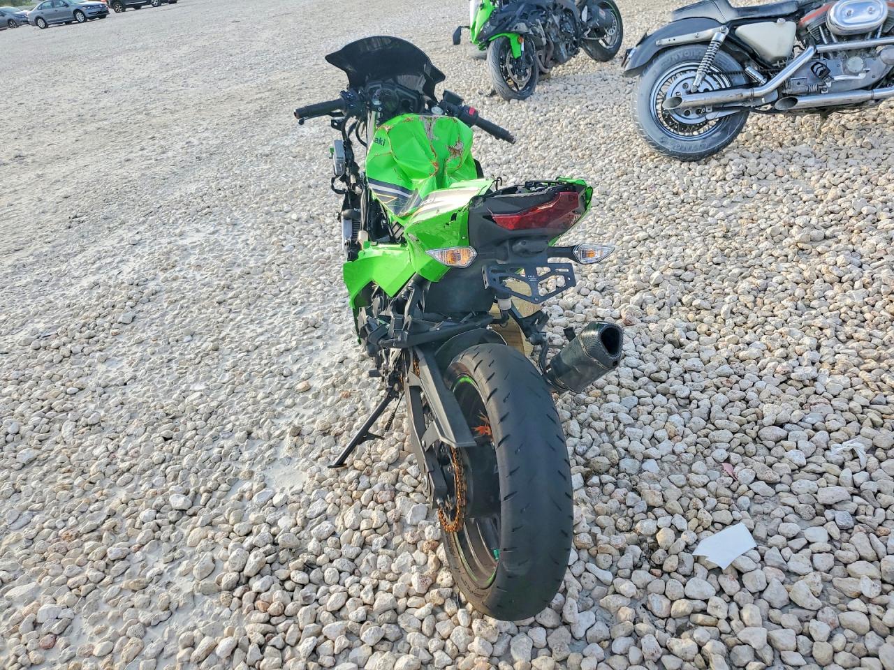 KAWASAKI EX400 2020 — 5