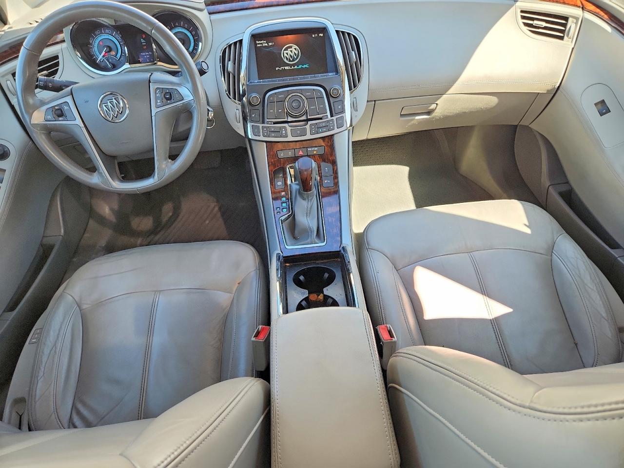 BUICK LACROSSE 2012 — 9