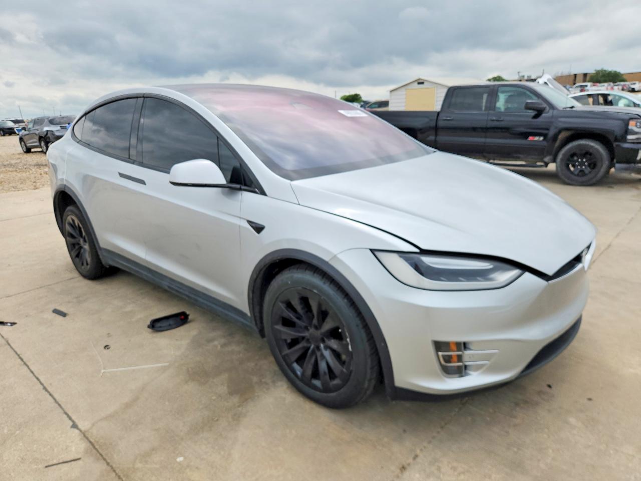 2017 TESLA MODEL X